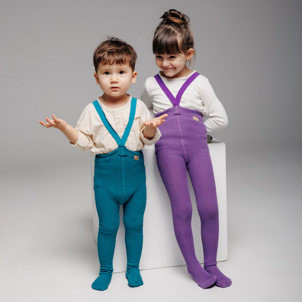 Strumpfhosen mit Trägern (mit Baby-Alpakawolle) - Haselnuss