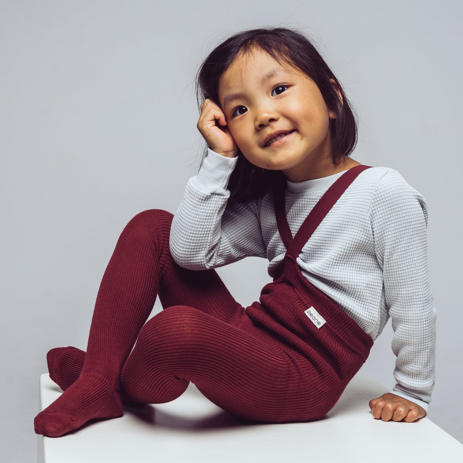 Strumpfhose mit Trägern - Burgunderkirsche