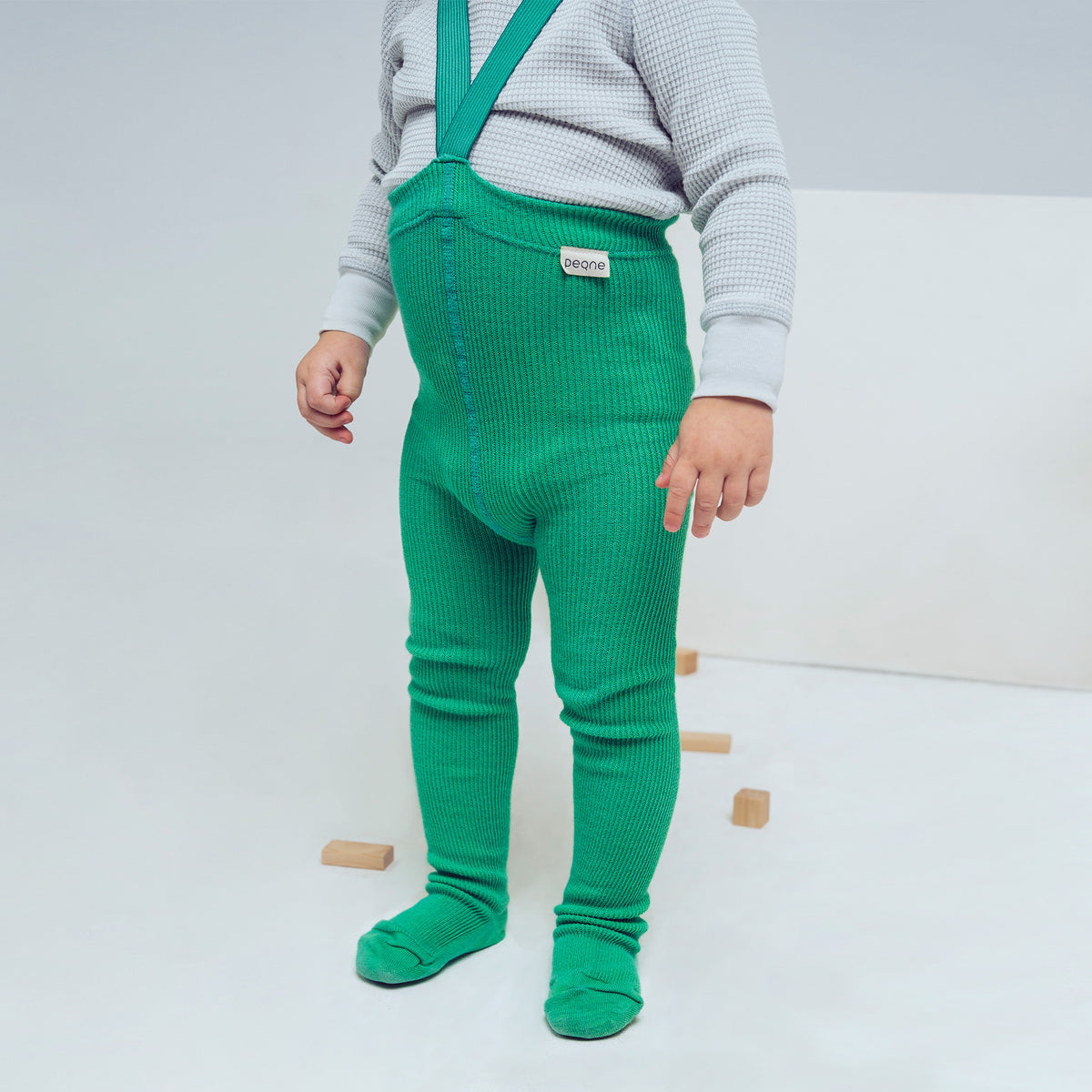 PEQNE Footed Children Tights with Braces in Spring Green
